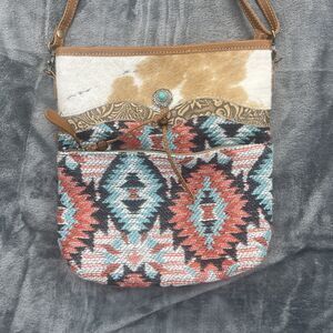 Myra Western Bag Crossbody Shoulder Handbag Leather Turquoise Stone Cow
